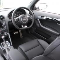 Audi a4 avant s-line b7 black leather 006