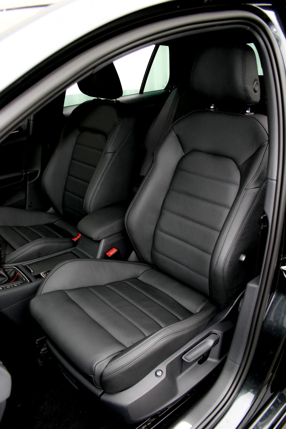 Volkswagen Golf Leather Seats Automotive Specialists Trim Technik - Genuine Vw Golf Mk7 Rear Seat Covers